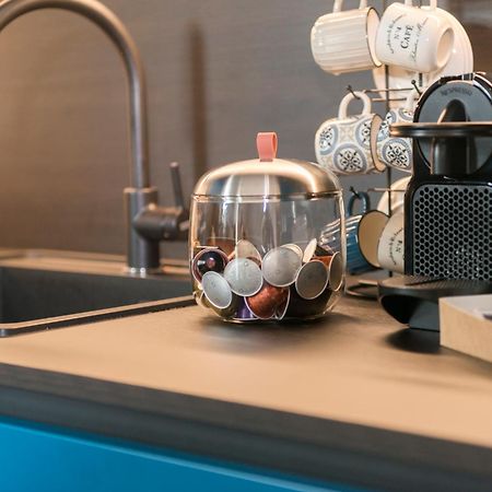 شقة Aschitelli Luxury Retreat بولينيانو آ ماري المظهر الخارجي الصورة